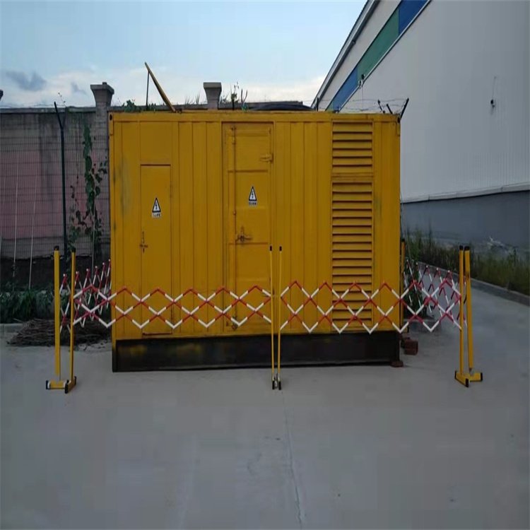 庆城发电机组油箱盖上留出小气孔有什么用？