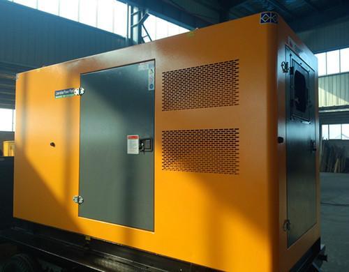 庆城汽油发电机组电瓶电解液的密度应该保持在什么范围？