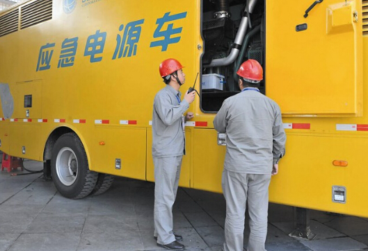 庆城如何清理被灰尘覆盖的机油散热器？